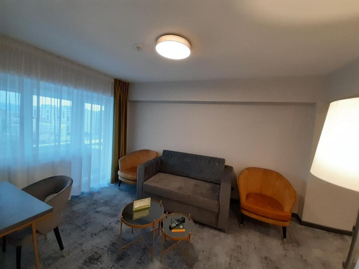 Hotel Univers Cluj-Napoca Eksteriør bilde