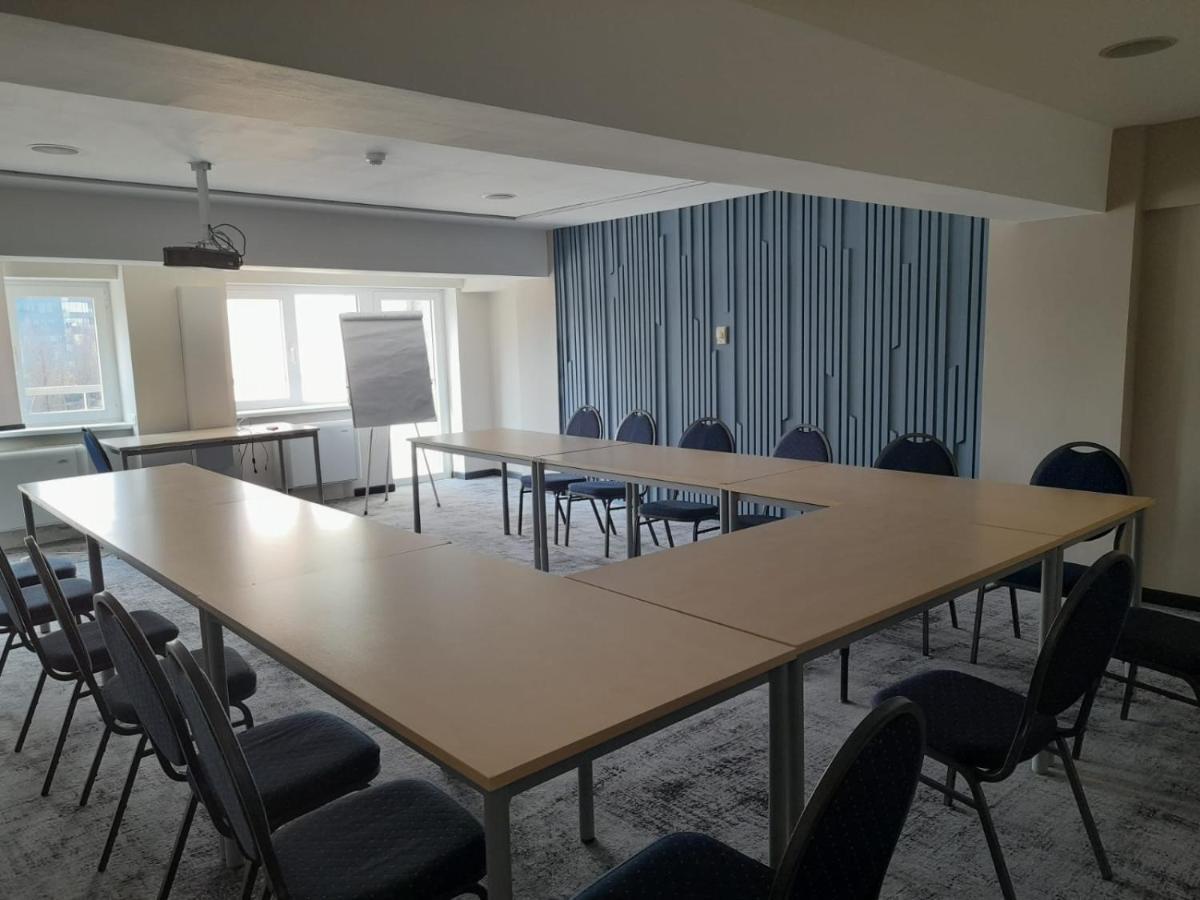 Hotel Univers Cluj-Napoca Eksteriør bilde